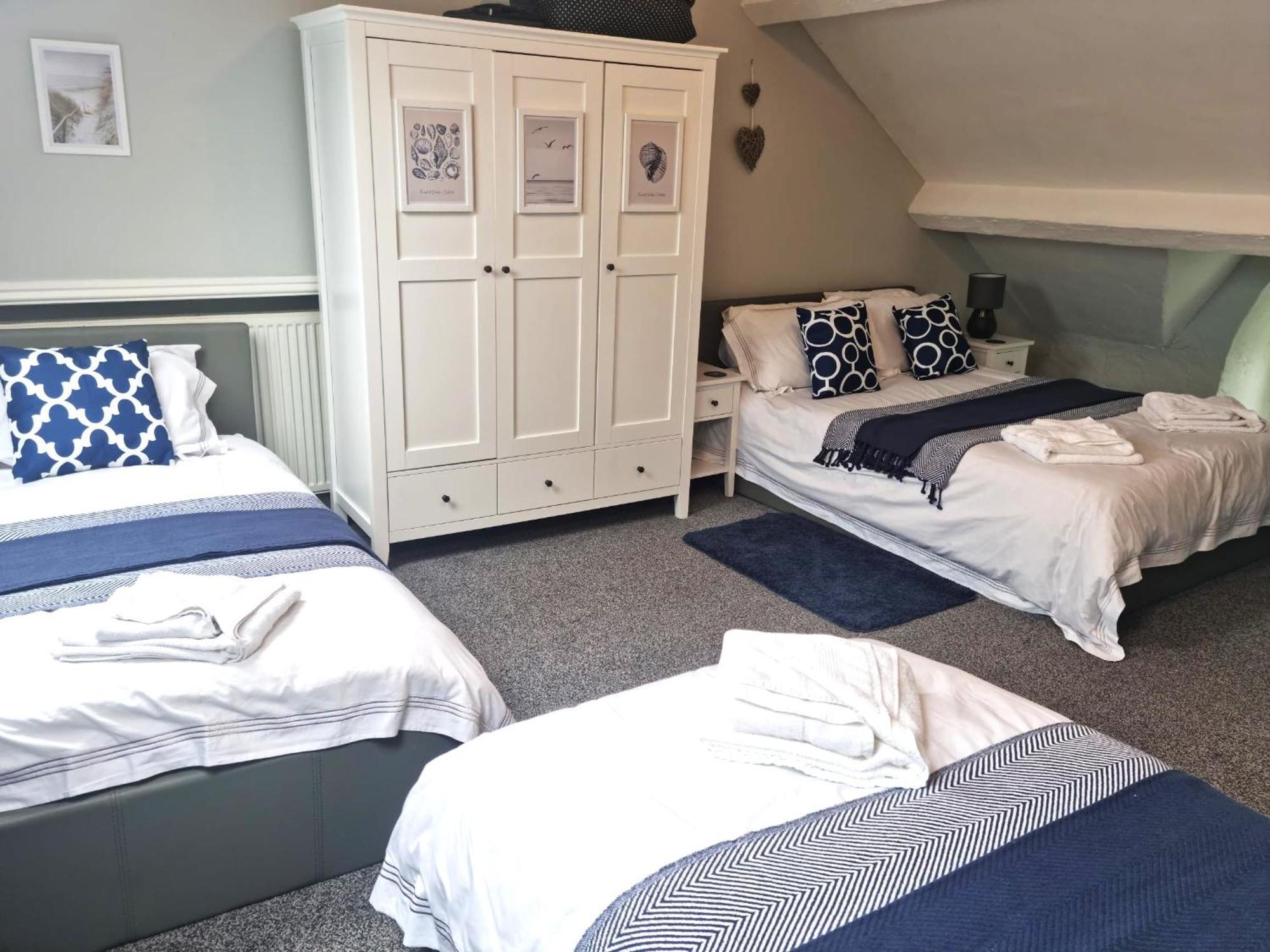 Hafan Artro Hotel Llanbedr  Bagian luar foto